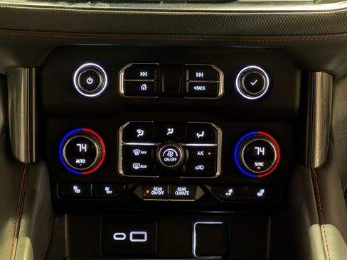Used 2023 Chevrolet Tahoe RST AWD/4WD image 27