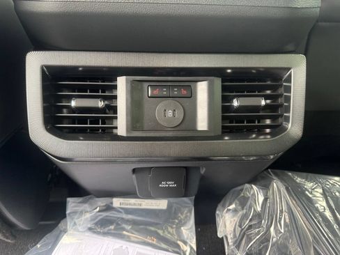 New 2026 Ford F250 Platinum AWD/4WD image 48