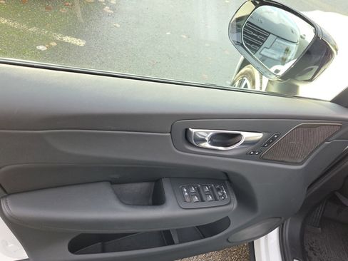 Certified 2023 Volvo XC60 B5 Plus w/ Climate Package image 3