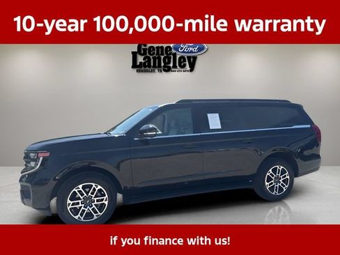 Used 2025 Ford Expedition Max Active AWD/4WD image 3