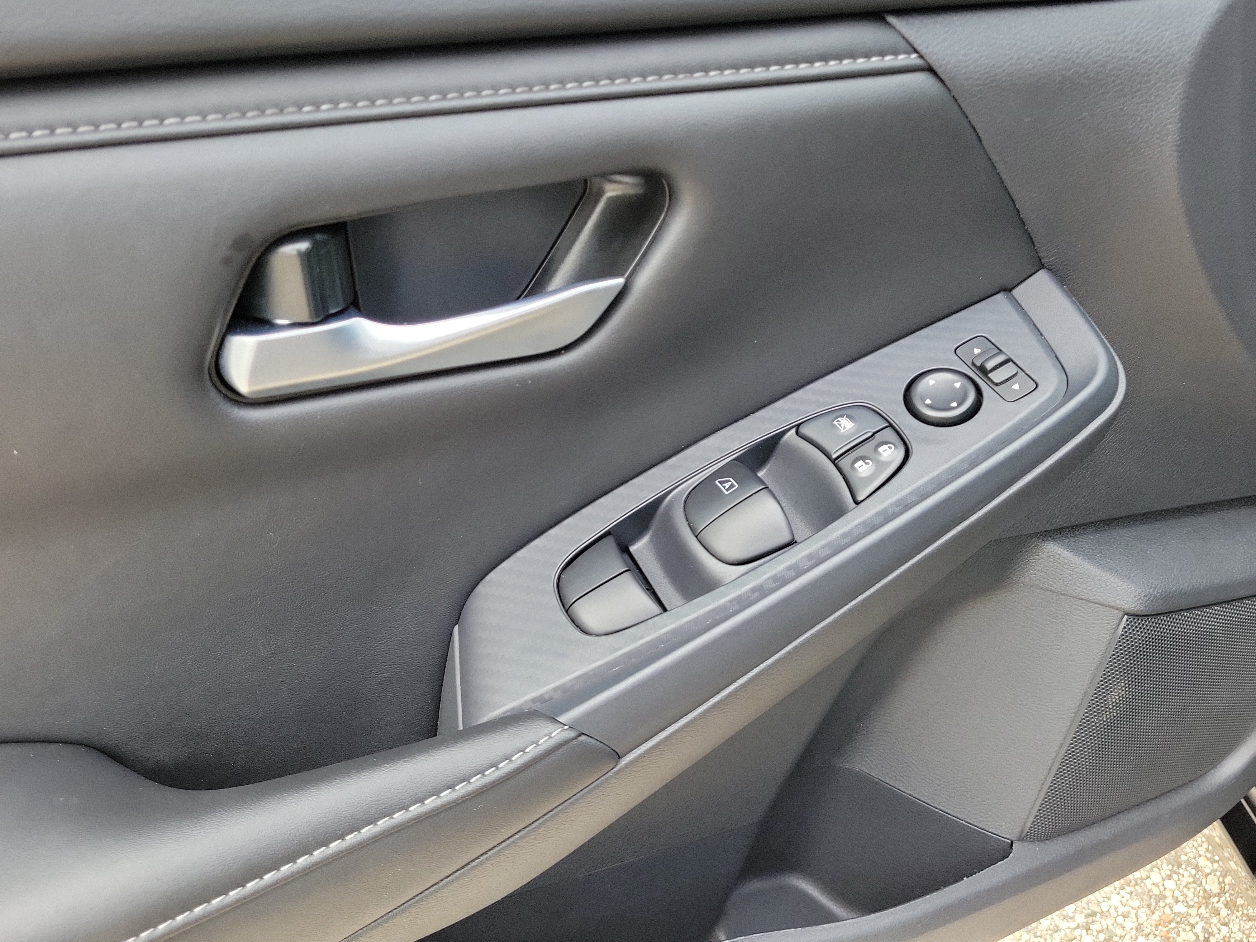 Certified 2025 Nissan Sentra SV w/ All-Weather Package FWD image 15