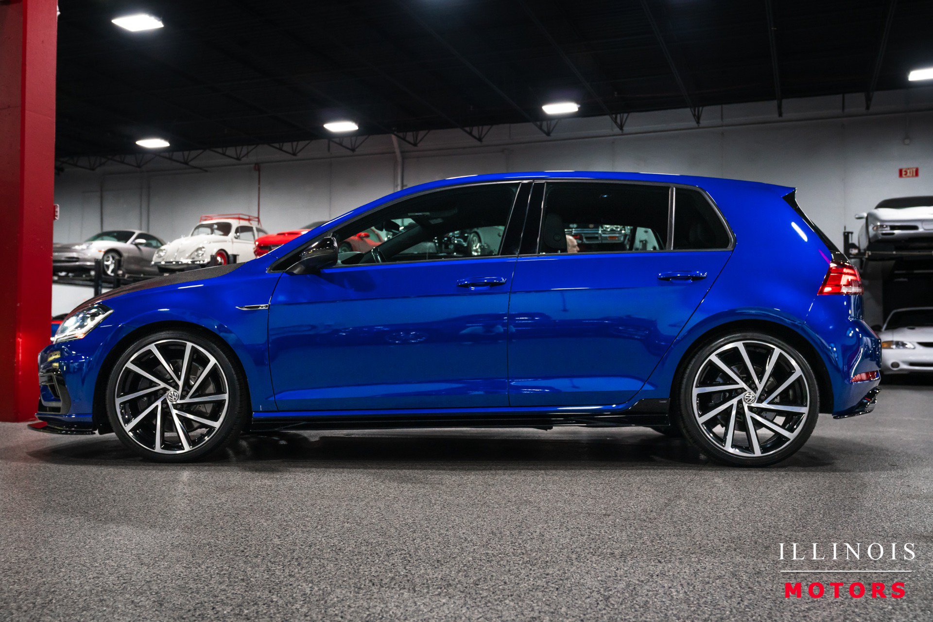 Used 2019 Volkswagen Golf 4-Door AWD/4WD image 2