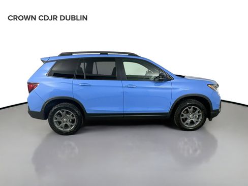 Used 2025 Honda Passport TrailSport image 5