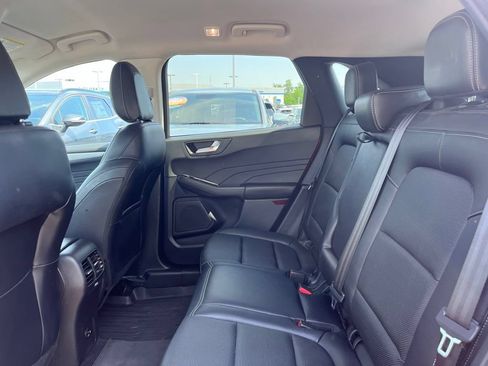 Used 2021 Ford Escape SEL FWD image 17