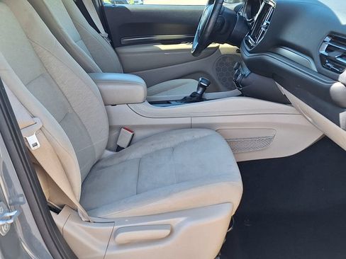 Used 2022 Dodge Durango SXT AWD/4WD image 19