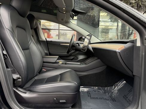 Used 2022 Tesla Model 3 Long Range image 33