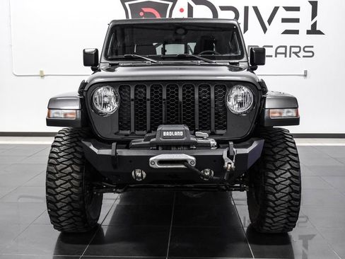 Used 2023 Jeep Gladiator Willys image 6