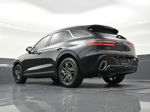 Used 2022 Genesis GV70 2.5T w/ Advanced Package image 26