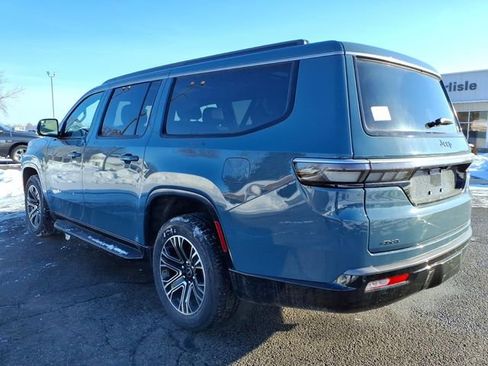 New 2026 Jeep Grand Wagoneer L image 5