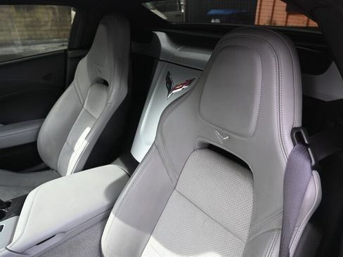 Used 2014 Chevrolet Corvette Stingray Convertible RWD image 25