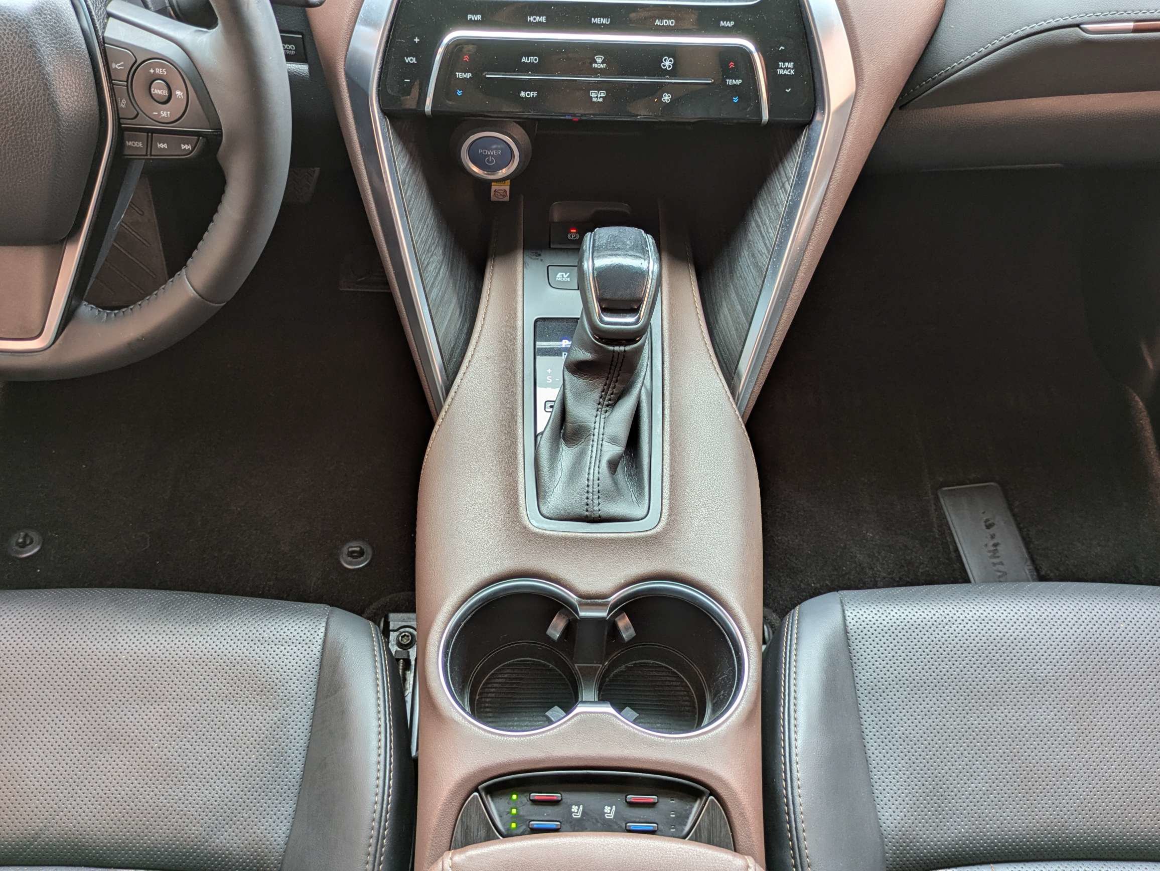 Used 2021 Toyota Venza Limited AWD/4WD image 19