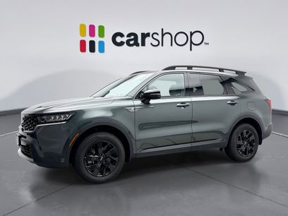 Used 2023 Kia Sorento S w/ Panoramic Sunroof Package