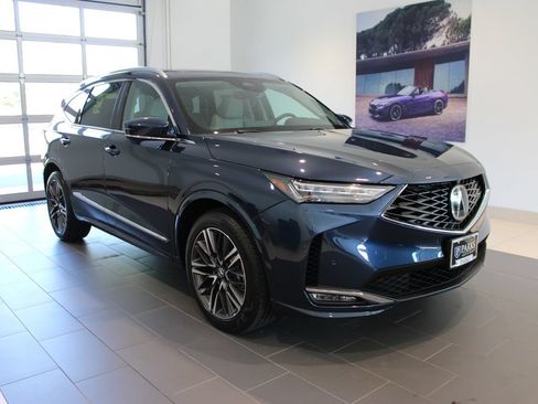 New 2026 Acura MDX SH-AWD w/ Advance Package image 2