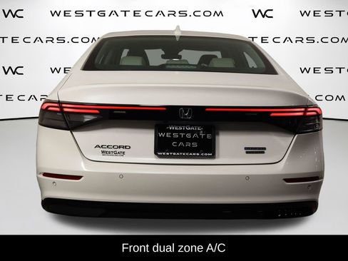 Used 2023 Honda Accord Touring image 4