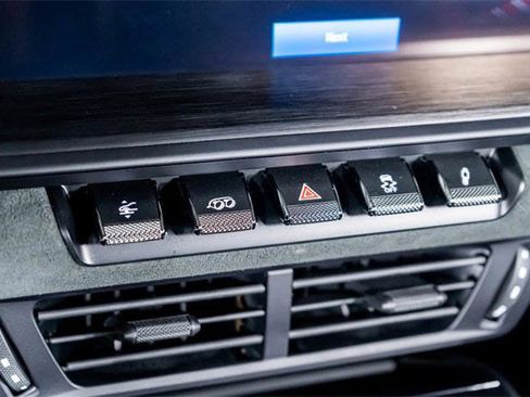 Used 2025 Porsche 911 Carrera 4 GTS image 48