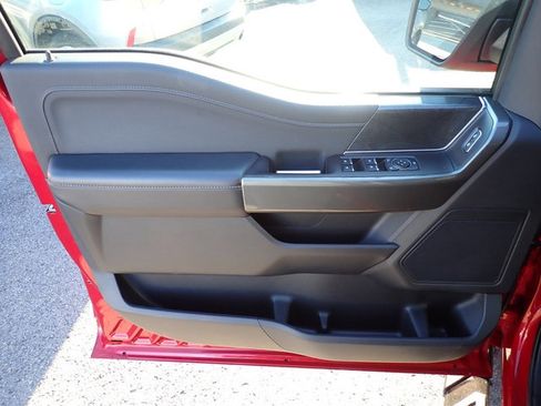 Certified 2022 Ford F150 XLT w/ Equipment Group 302A High image 18