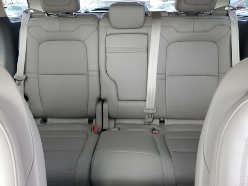 Used 2023 Lincoln Corsair AWD w/ Equipment Group 101A image 19