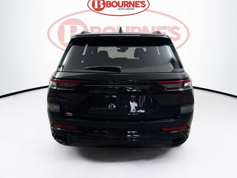 Used 2024 Jeep Grand Cherokee Limited 4xe AWD/4WD image 11