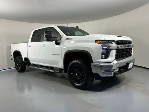 Used 2023 Chevrolet Silverado 2500 LT w/ Convenience Package AWD/4WD image 1
