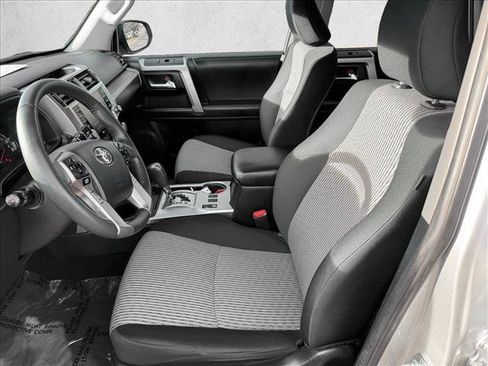 Used 2024 Toyota 4Runner SR5 AWD/4WD image 10