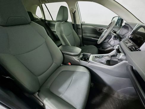 Used 2024 Toyota RAV4 LE image 30