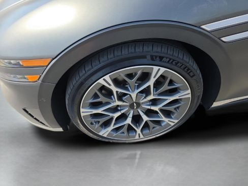 Used 2023 Genesis G90 3.5T image 12