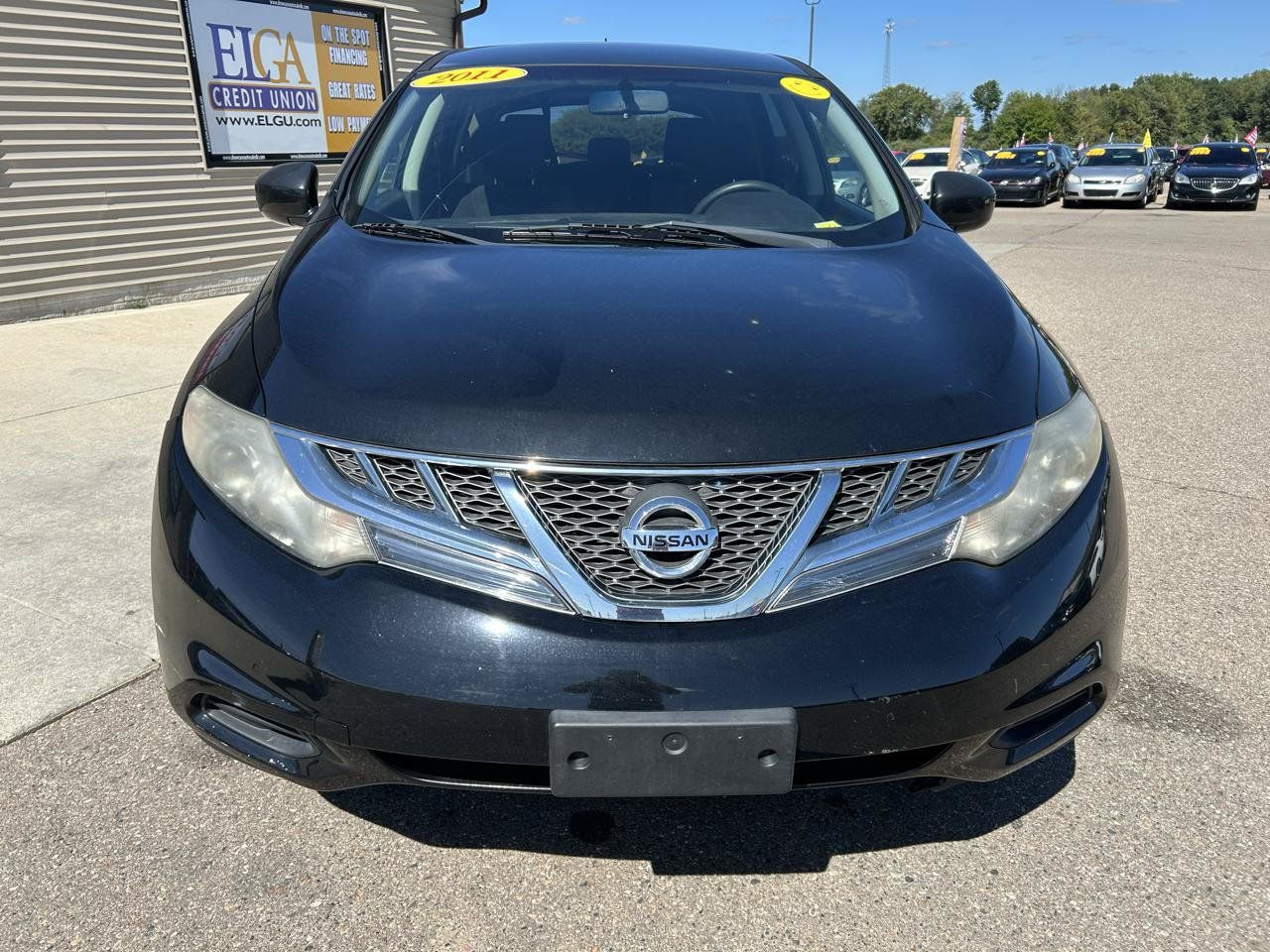 Used 2011 Nissan Murano S AWD/4WD image 2