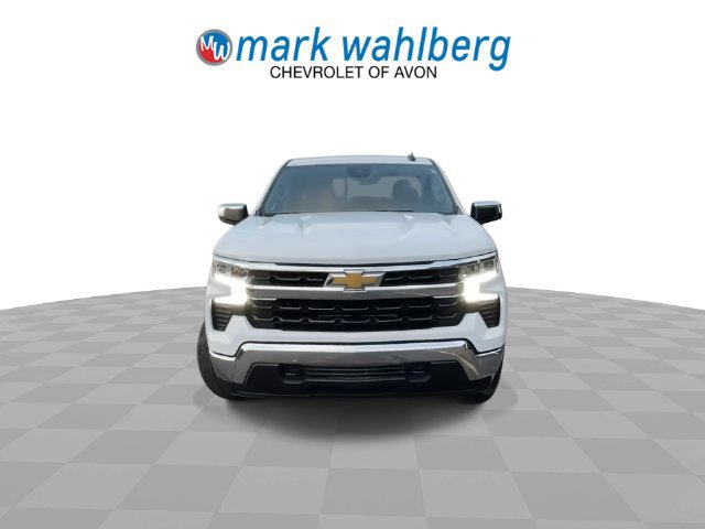 Used 2024 Chevrolet Silverado 1500 LT AWD/4WD image 3