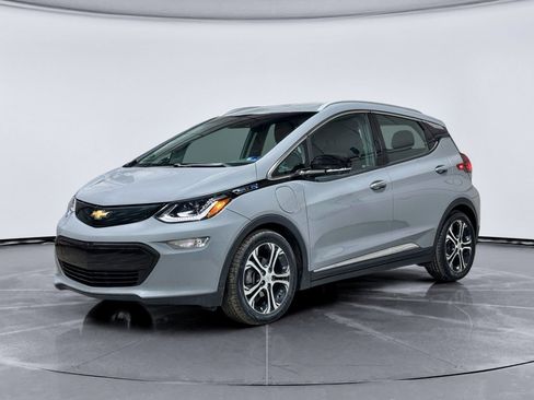 Used 2019 Chevrolet Bolt Premier w/ Infotainment Package image 1