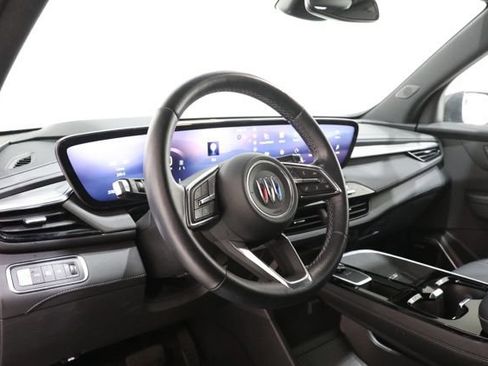 Used 2025 Buick Enclave Preferred FWD image 15