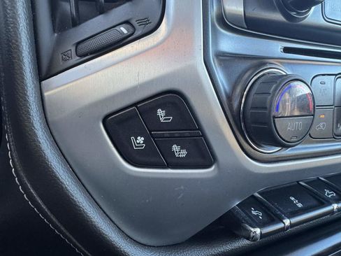 Used 2018 GMC Sierra 1500 SLT image 33