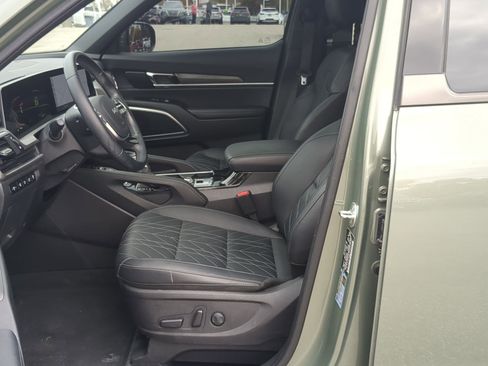 Certified 2024 Kia Telluride EX X-Line image 11