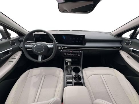 New 2026 Hyundai Sonata SE FWD image 13