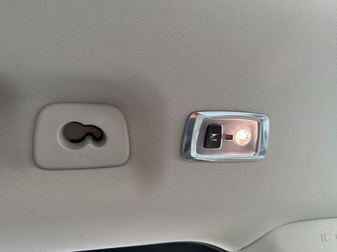 Used 2020 Volvo XC90 T5 Momentum w/ Protection Package Premier image 87