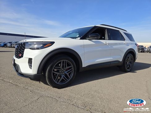 New 2026 Ford Explorer ST w/ Sun And Sound Package image 2