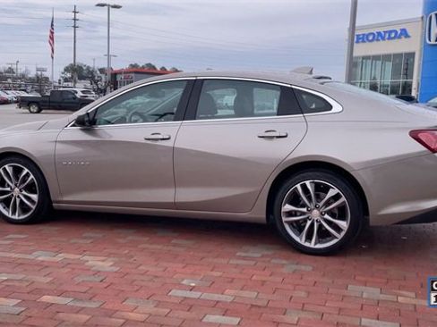 Used 2024 Chevrolet Malibu LT image 8