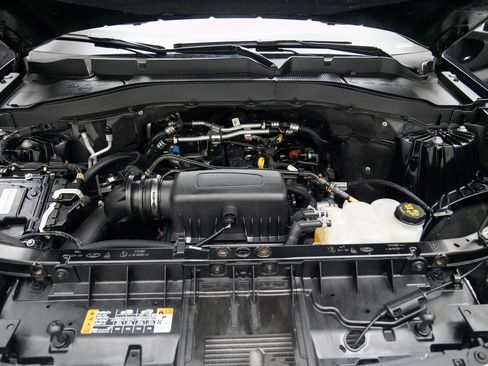 Used 2023 Ford Explorer XLT w/ Equipment Group 202A image 13