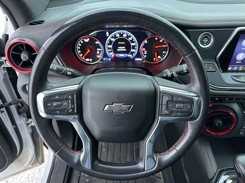 Used 2022 Chevrolet Blazer RS w/ Enhanced Convenience Package image 23