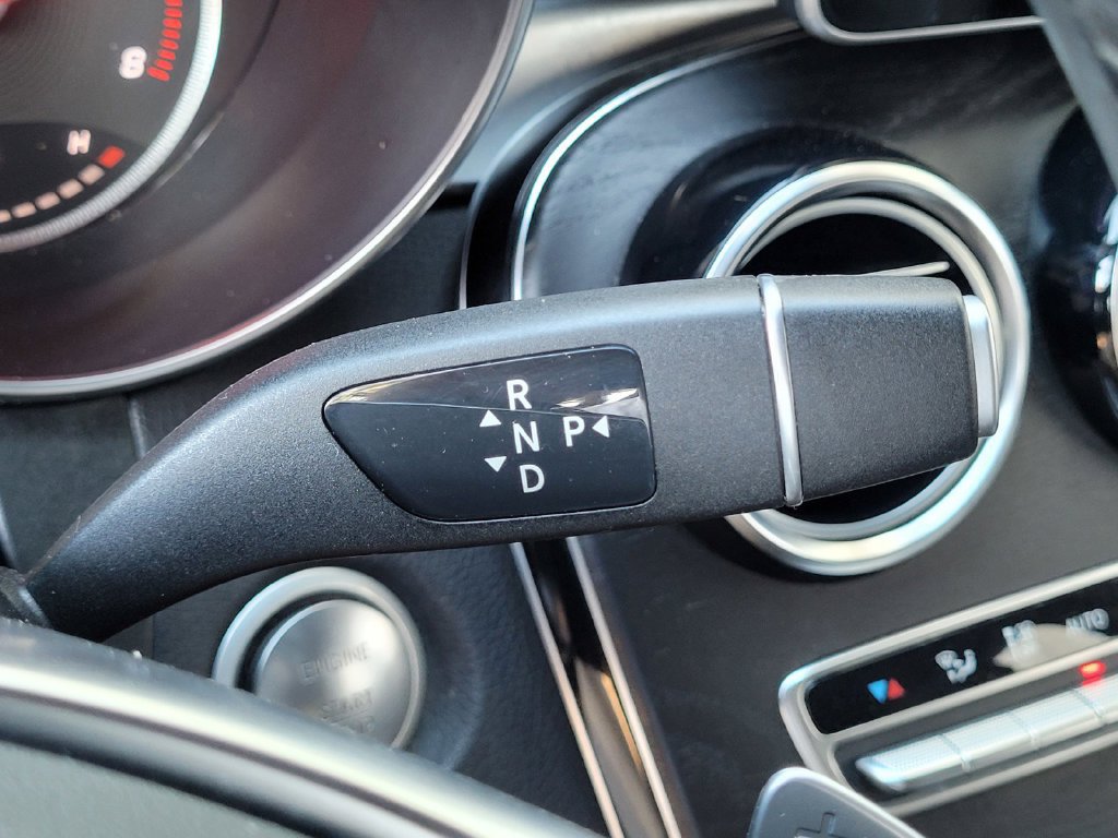 Used 2018 Mercedes-Benz GLC 300 4MATIC image 15