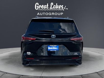 Used 2021 Toyota Sienna XSE