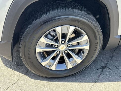 Used 2025 Chevrolet Equinox LT FWD image 30