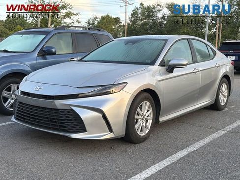 Used 2025 Toyota Camry LE FWD image 1