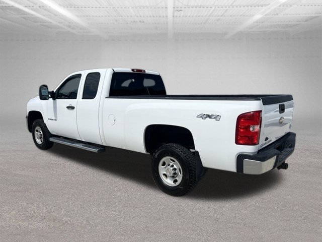 Used 2009 Chevrolet Silverado 2500 W/T AWD/4WD image 3