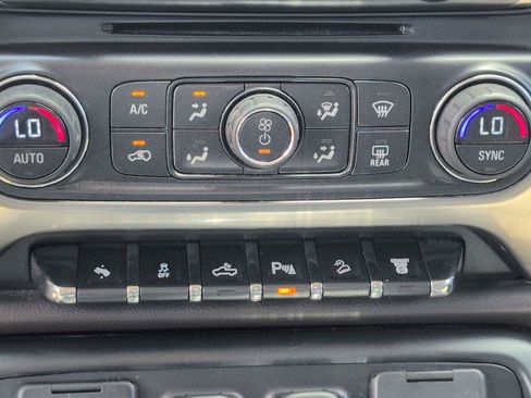 Used 2015 Chevrolet Silverado 2500 LTZ w/ Duramax Plus Package AWD/4WD image 25