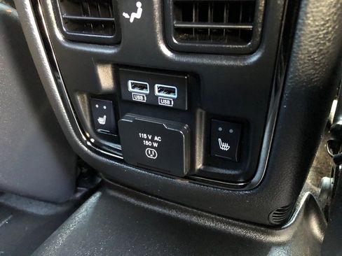 Used 2019 Dodge Durango R/T AWD/4WD image 26