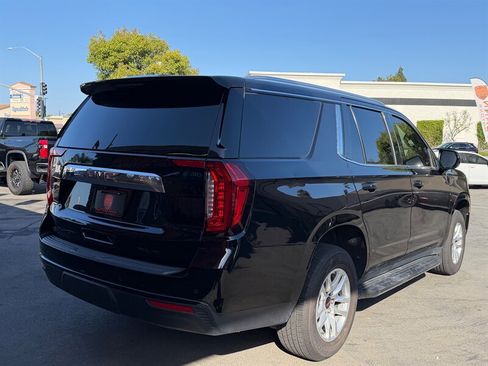 Used 2022 GMC Yukon SLE AWD/4WD image 7