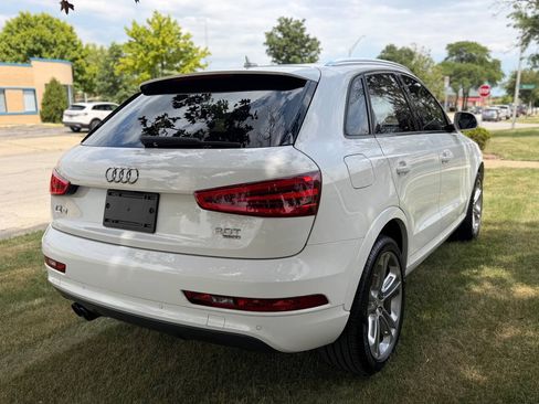 Used 2015 Audi Q3 2.0T Prestige w/ Prestige Package AWD/4WD image 4