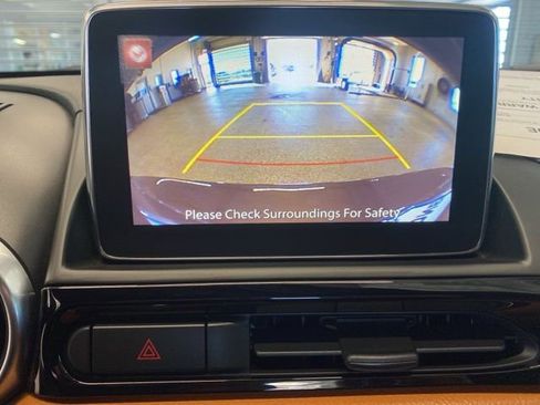 Used 2017 FIAT 124 Spider Lusso image 19