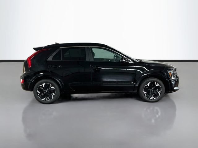 New 2026 Kia Niro Wind FWD image 8