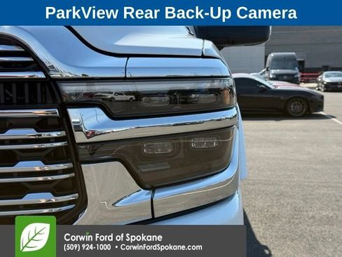 Used 2025 RAM 2500 Limited AWD/4WD image 8